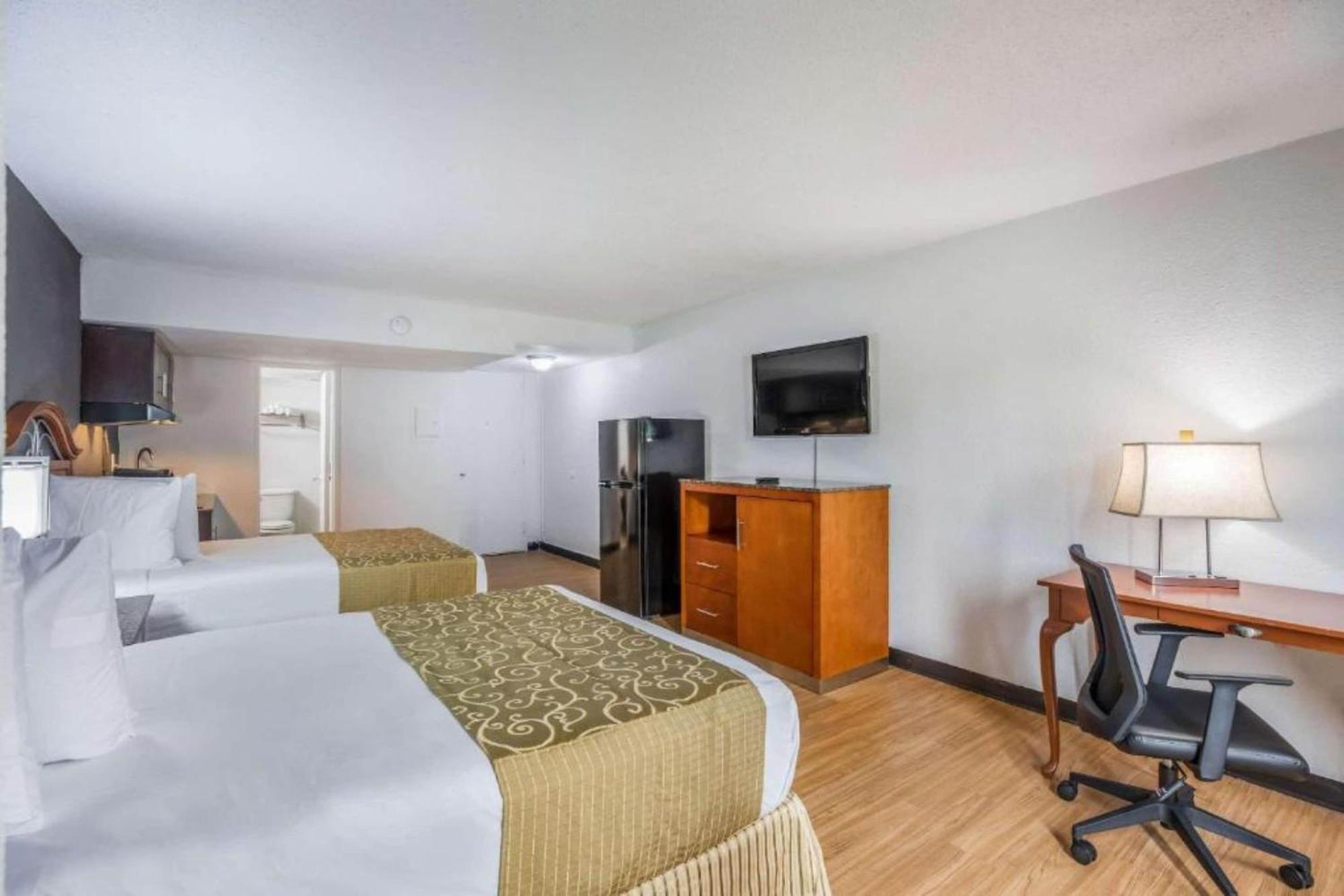 Oyo Hotel Orlando Airport Bagian luar foto